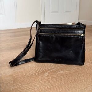 $200 NWOT NEW Margot New York Leather Mickey Double Zip Crossbody Bag Purse